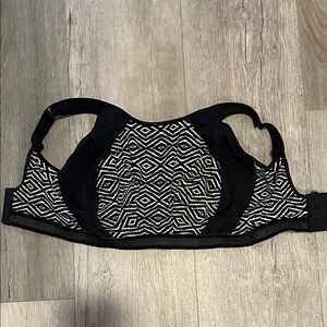 Bravissimo Black and White Adjustable Sports Bra 32J